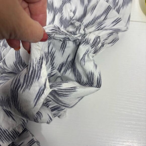 Toad&Co Grey and White Patterned Romper Size Medium PP0815 - Picture 6 of 7